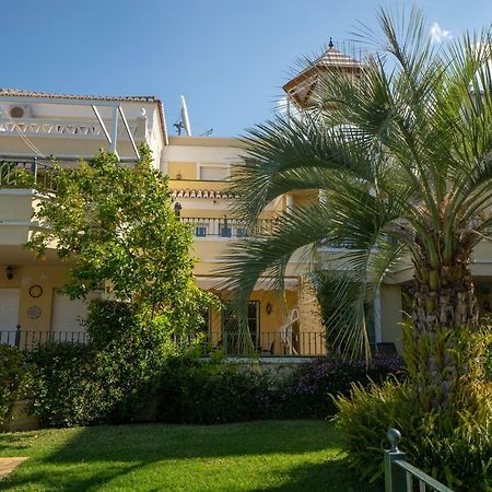 Jardines De Burriana 13 Menyber Lägenhet Nerja Exteriör bild