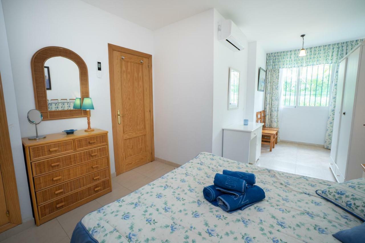 Jardines De Burriana 13 Menyber Lägenhet Nerja Exteriör bild